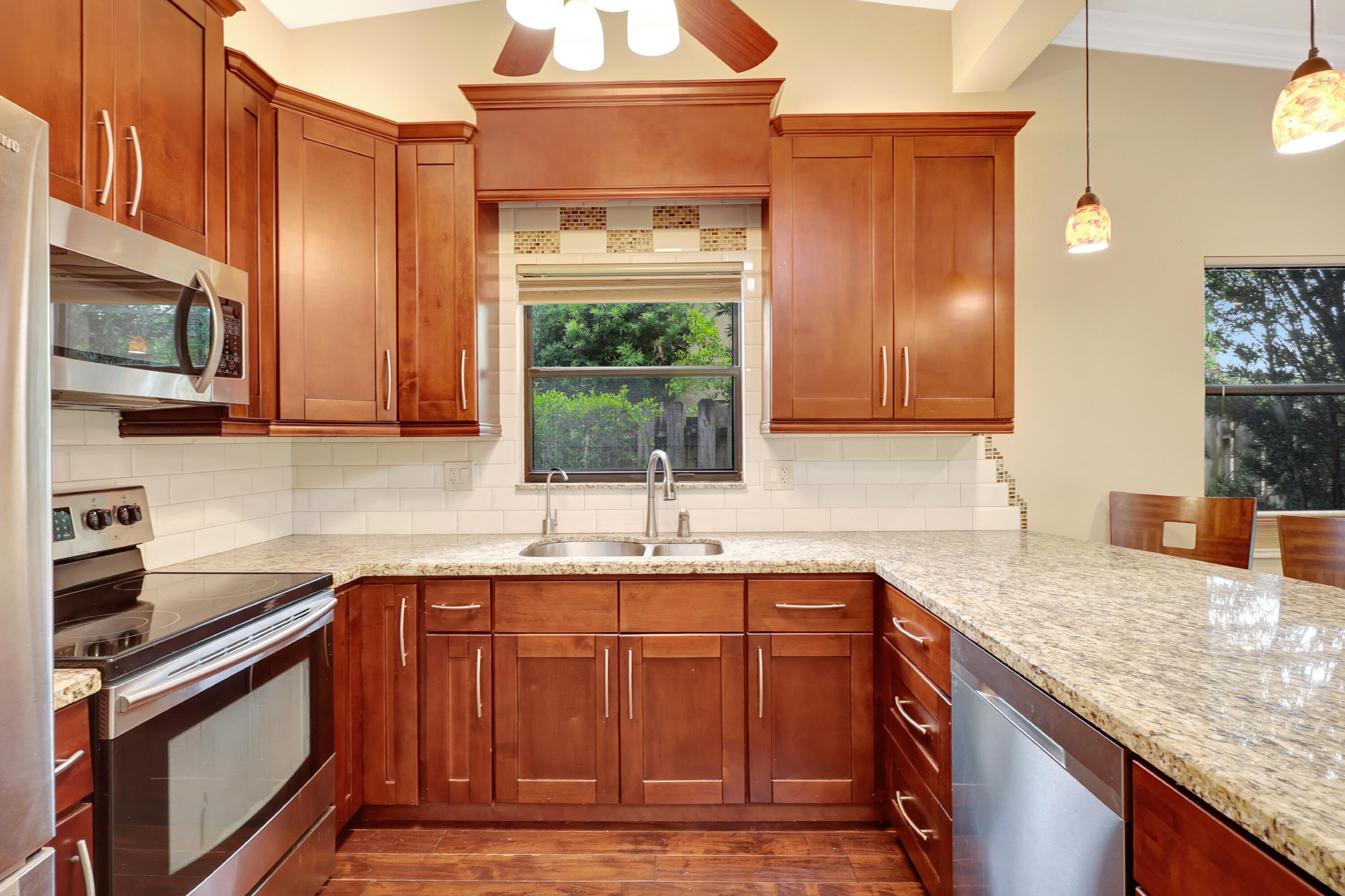 RAINWOOD EAST REPLAT - Residential