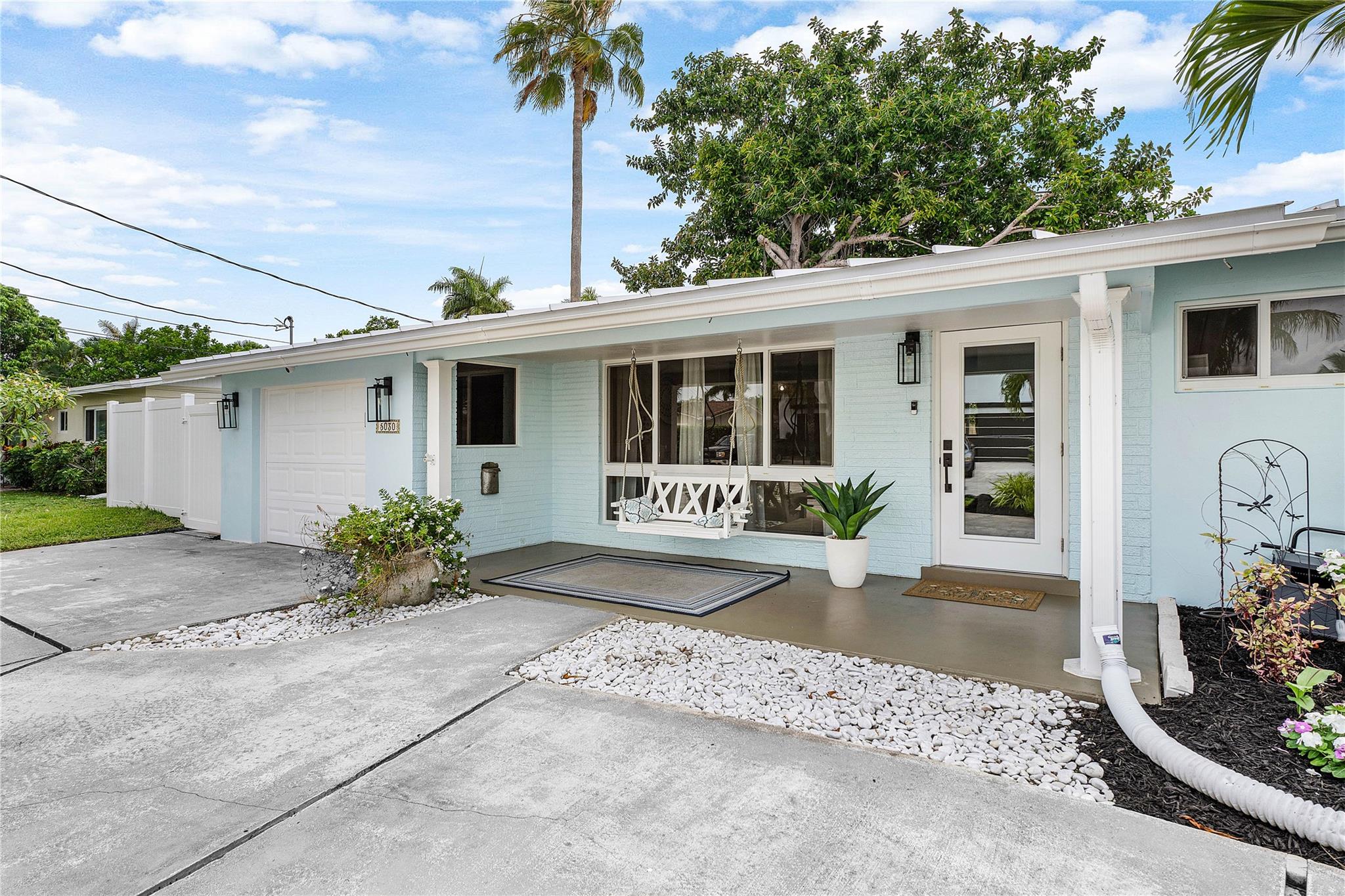 5030 NE 26th Ter