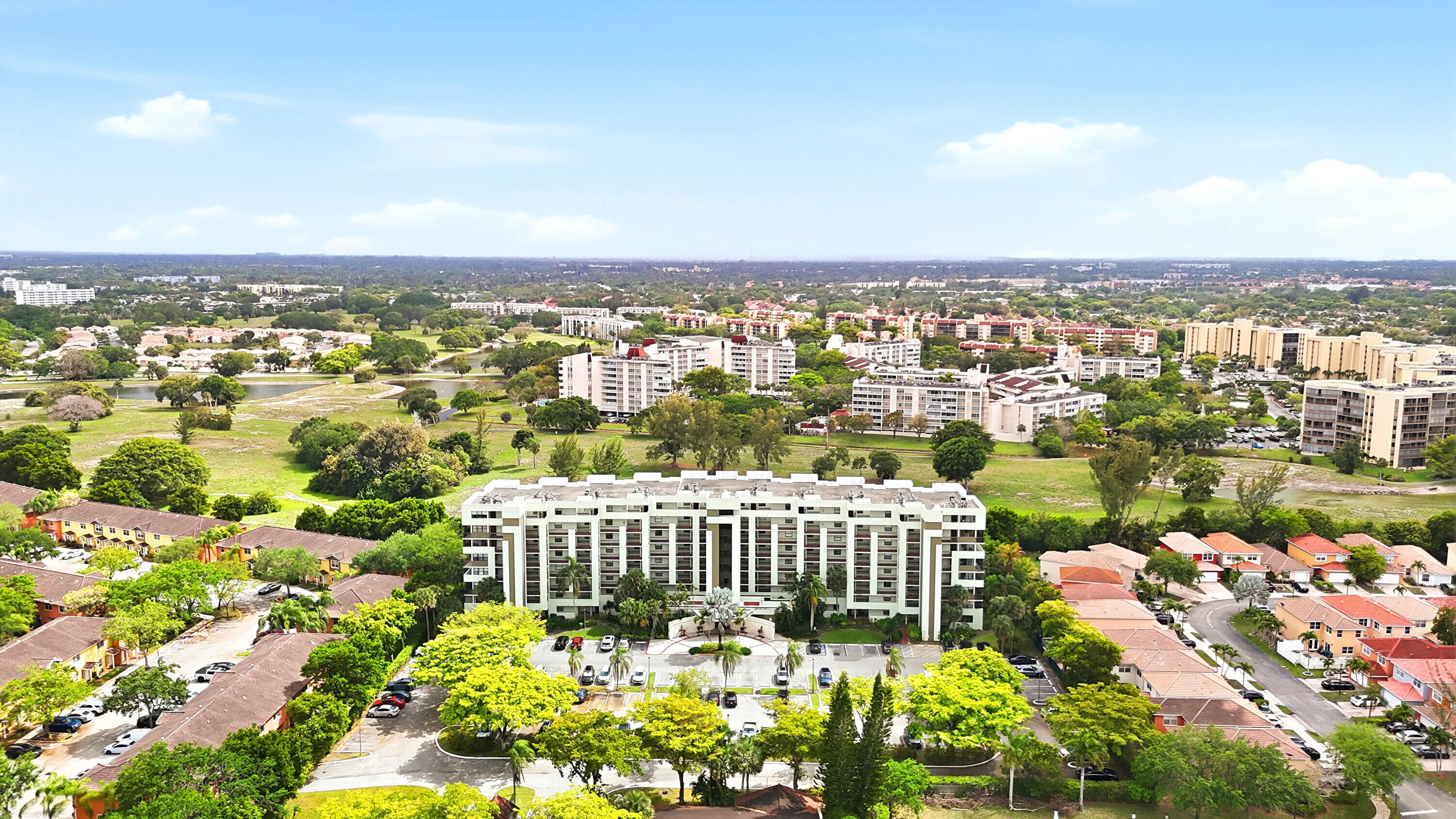 HORIZONS OF INVERRARY CONDO - Residential