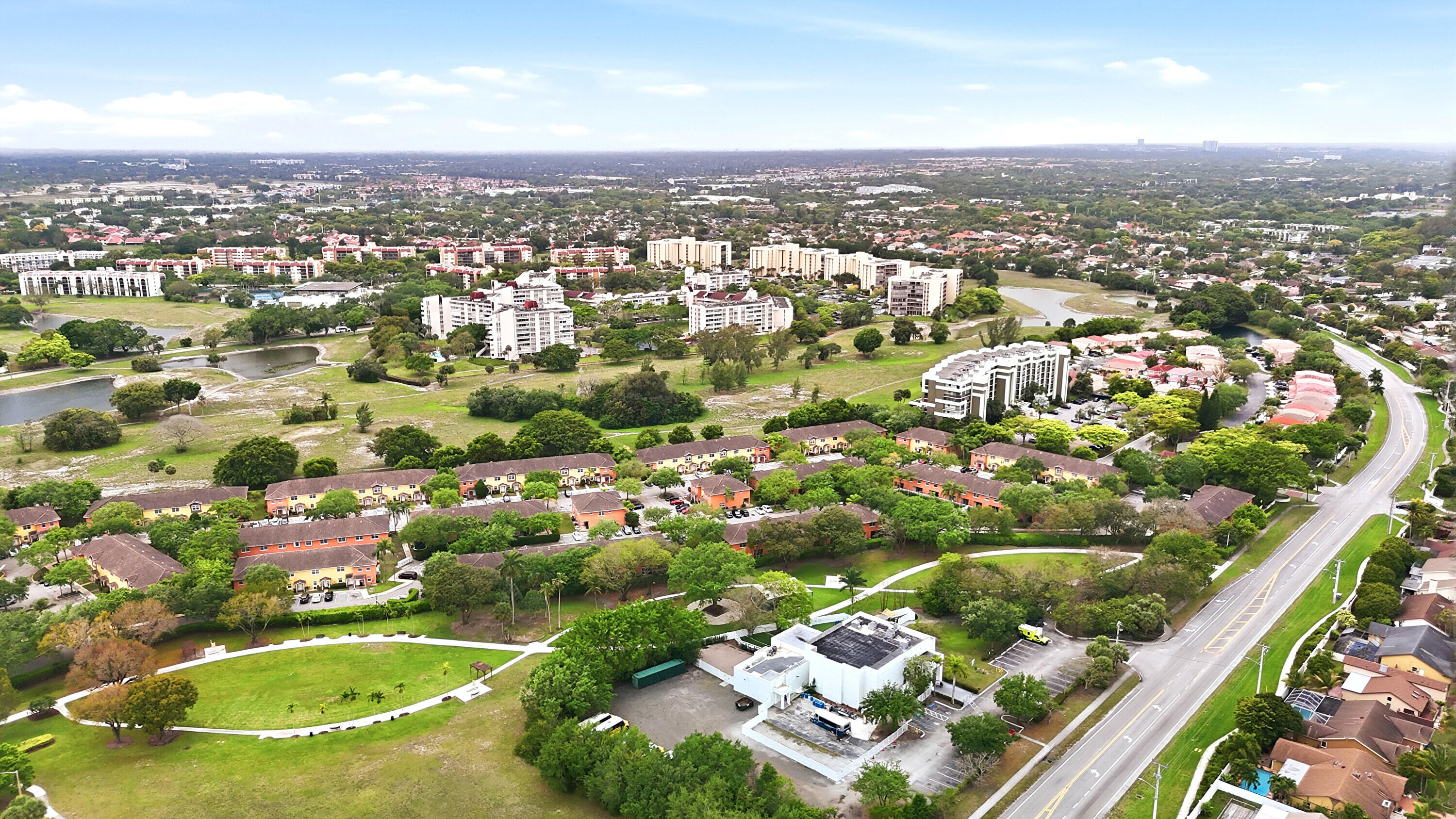 HORIZONS OF INVERRARY CONDO - Residential