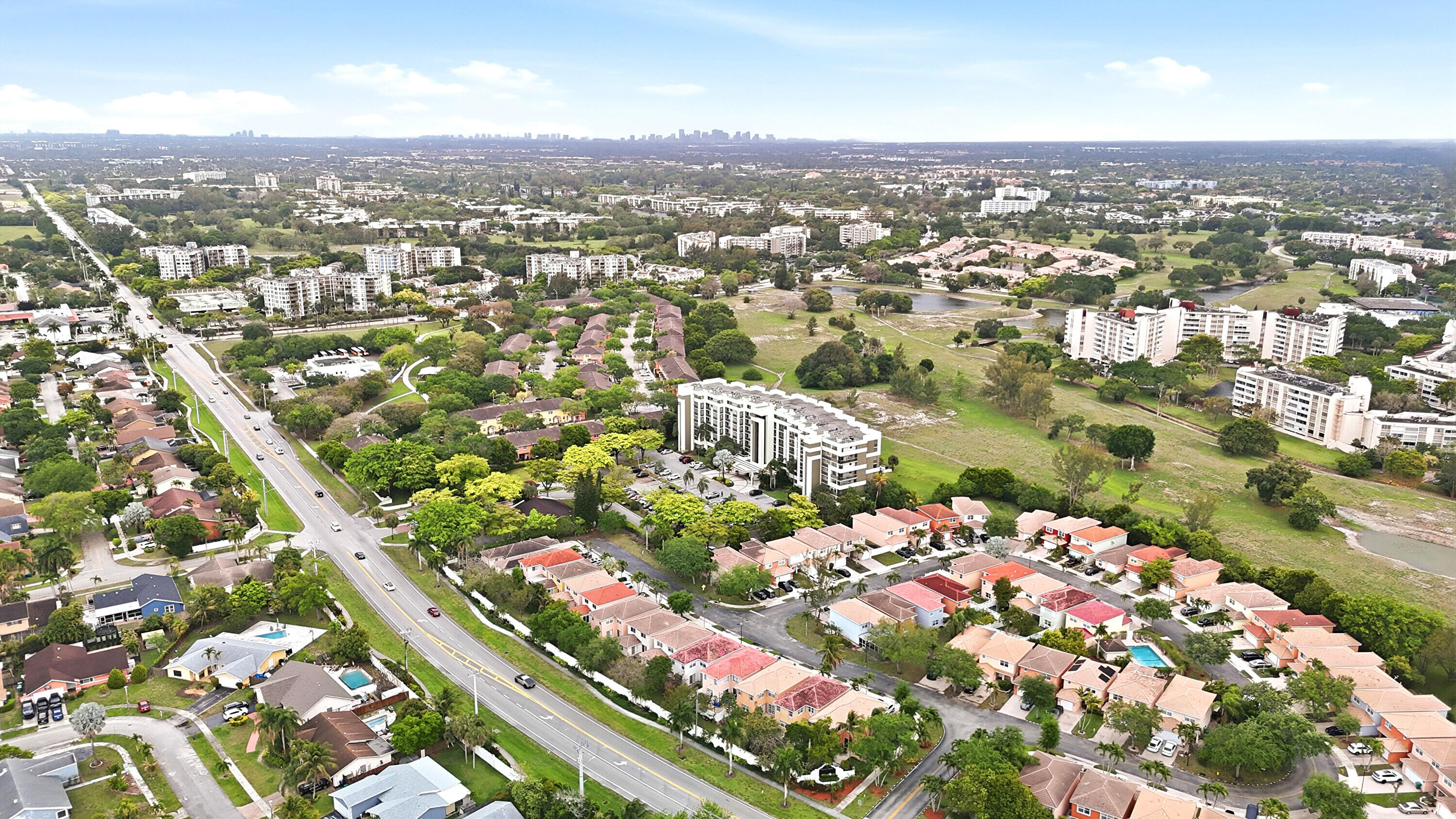 HORIZONS OF INVERRARY CONDO - Residential