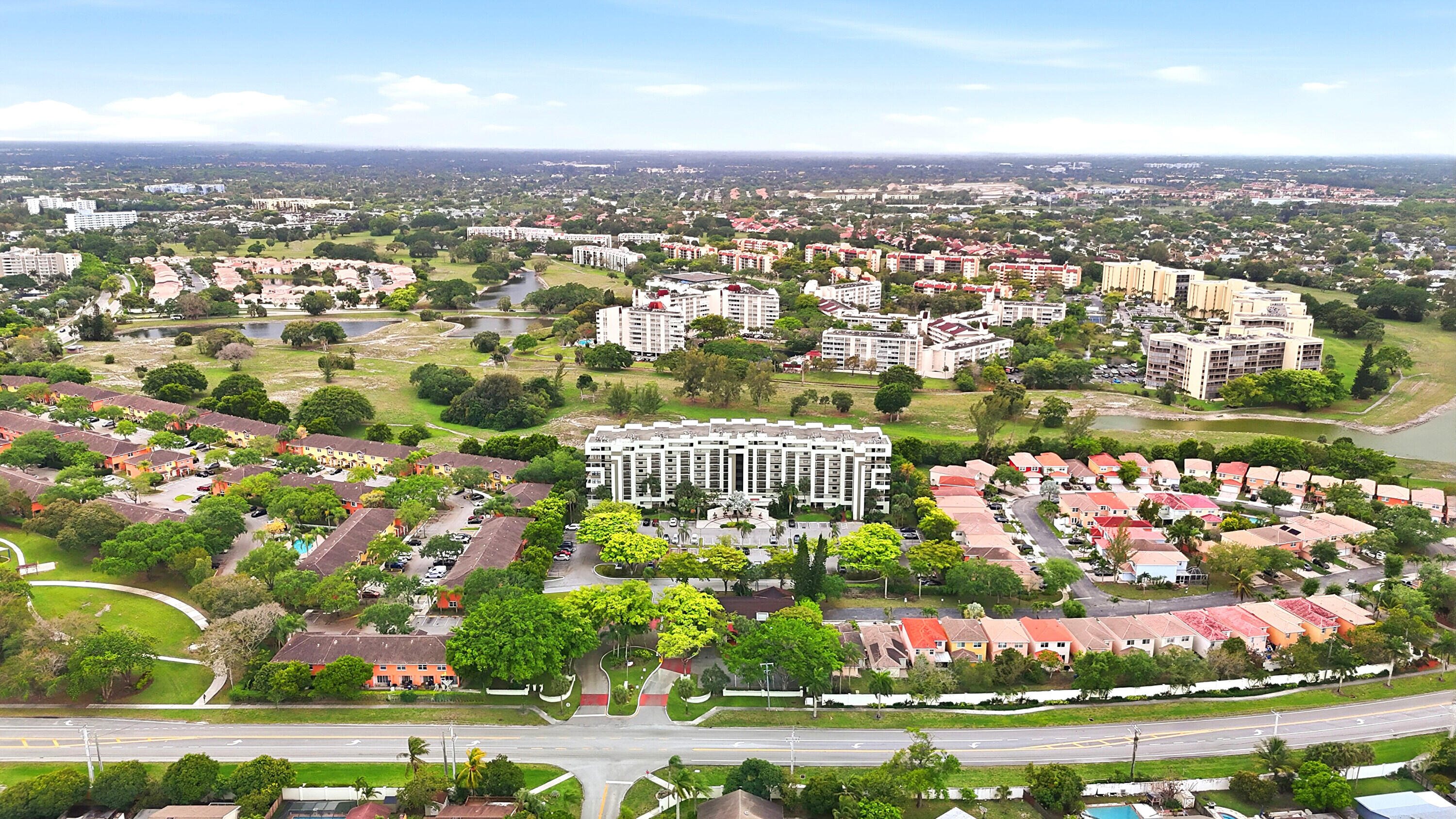 HORIZONS OF INVERRARY CONDO - Residential