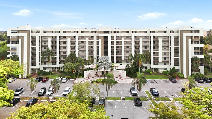 Come see this spacious and clean, 55+ condo with splendid view of green area! Watch the sunset from your screened balcony. Enjoy plenty of privacy with this split floor plan.  Full-size washer and dryer in your large, eat in kitchen with plenty of counter space, cabinets, and overhead lighting.  Floors are laminate, tile, and carpet in the bedrooms.  Friendly community with beautiful pool and separate clubhouse. Close to places of worship,  kosher food, close to shopping, restaurants and highways. Beautiful Inverrary park near by.