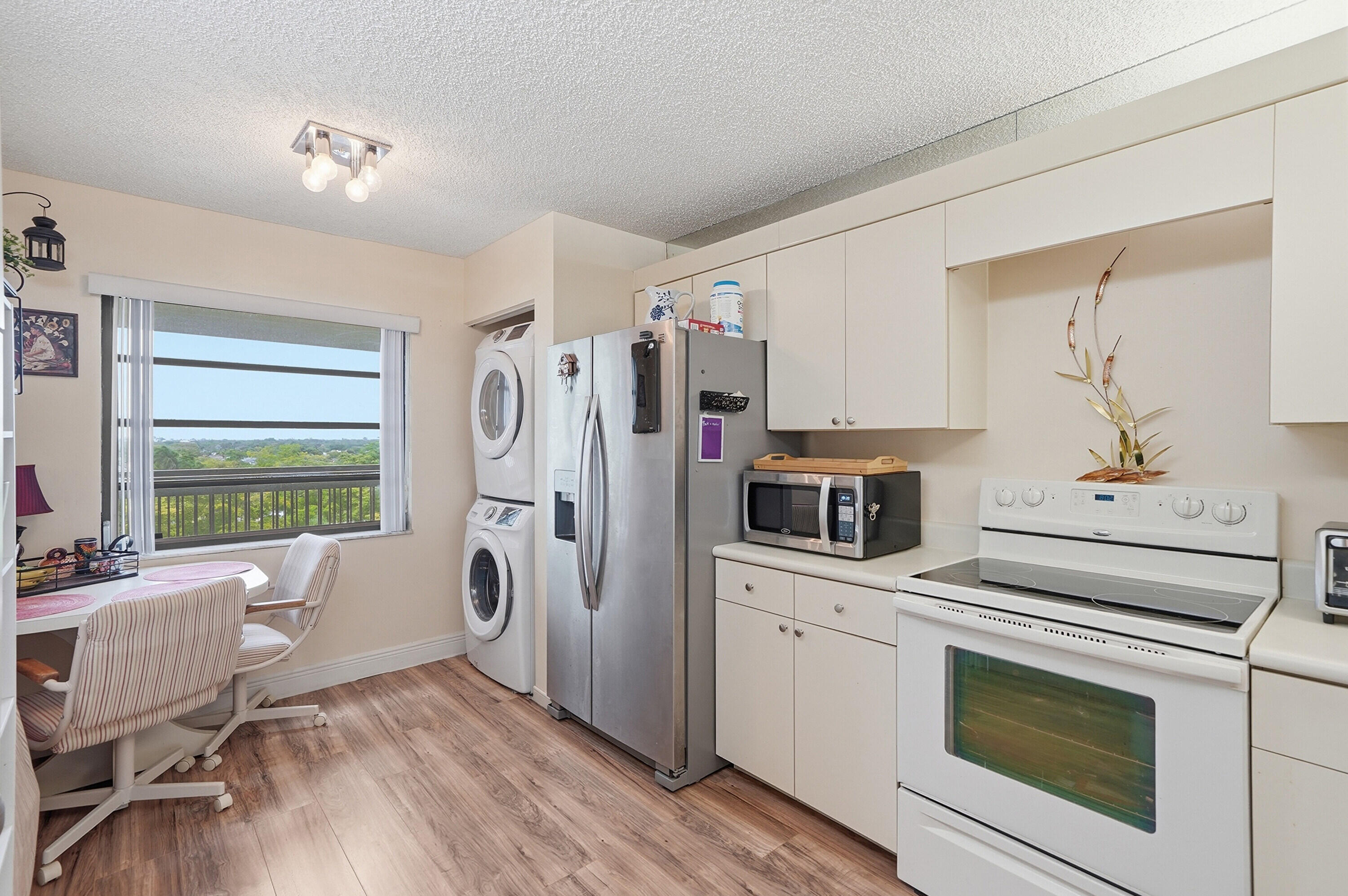 HORIZONS OF INVERRARY CONDO - Residential