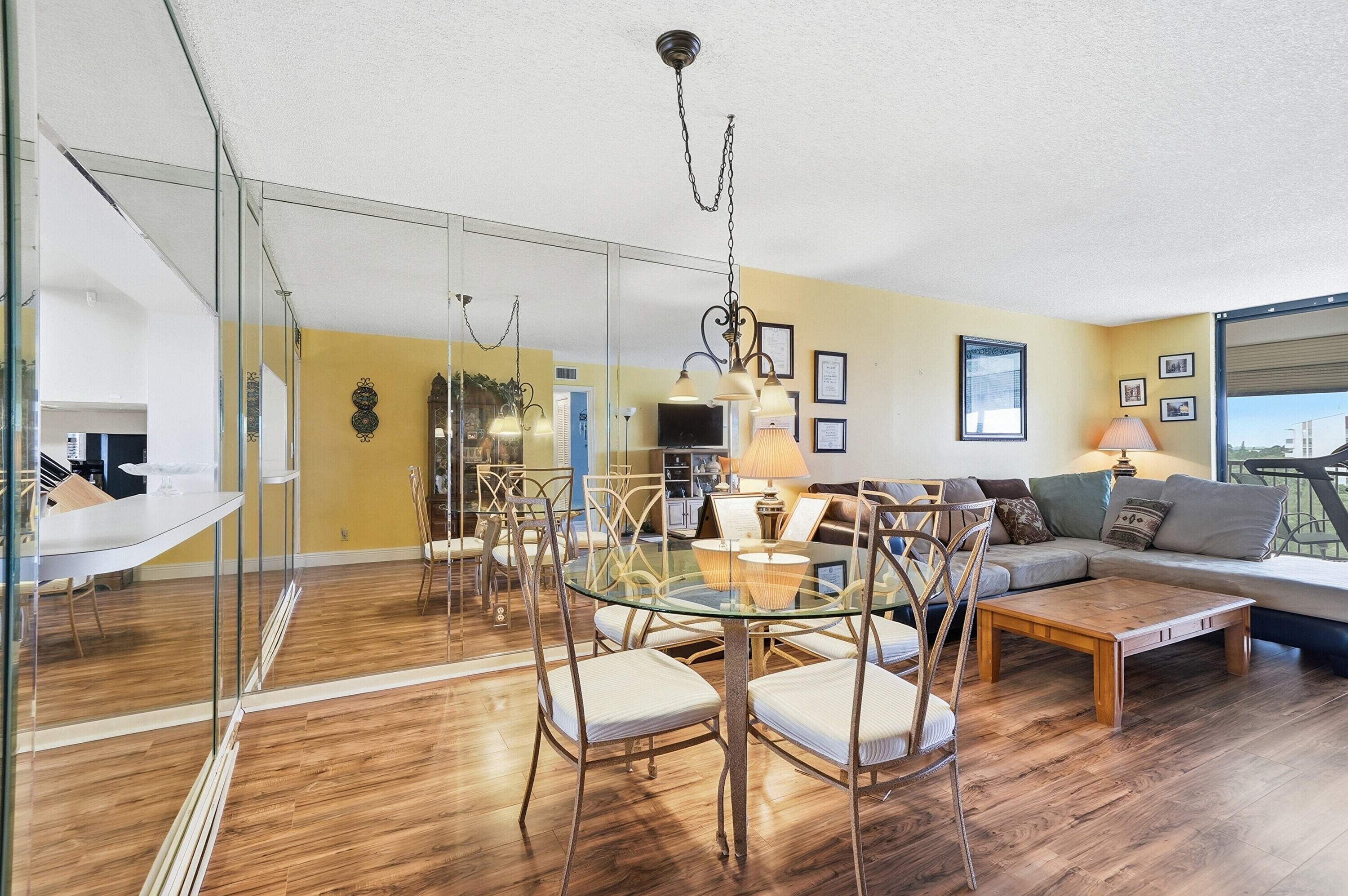 HORIZONS OF INVERRARY CONDO - Residential