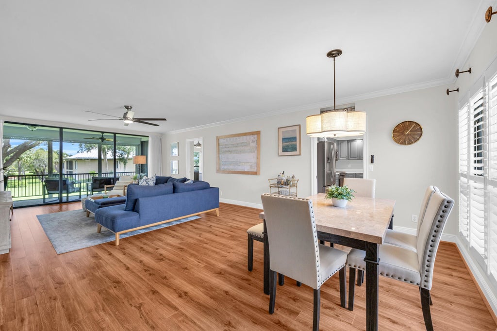 Photo of 8 SE Turtle Creek Drive #D, Jupiter, FL 33469 (MLS # R11089506)