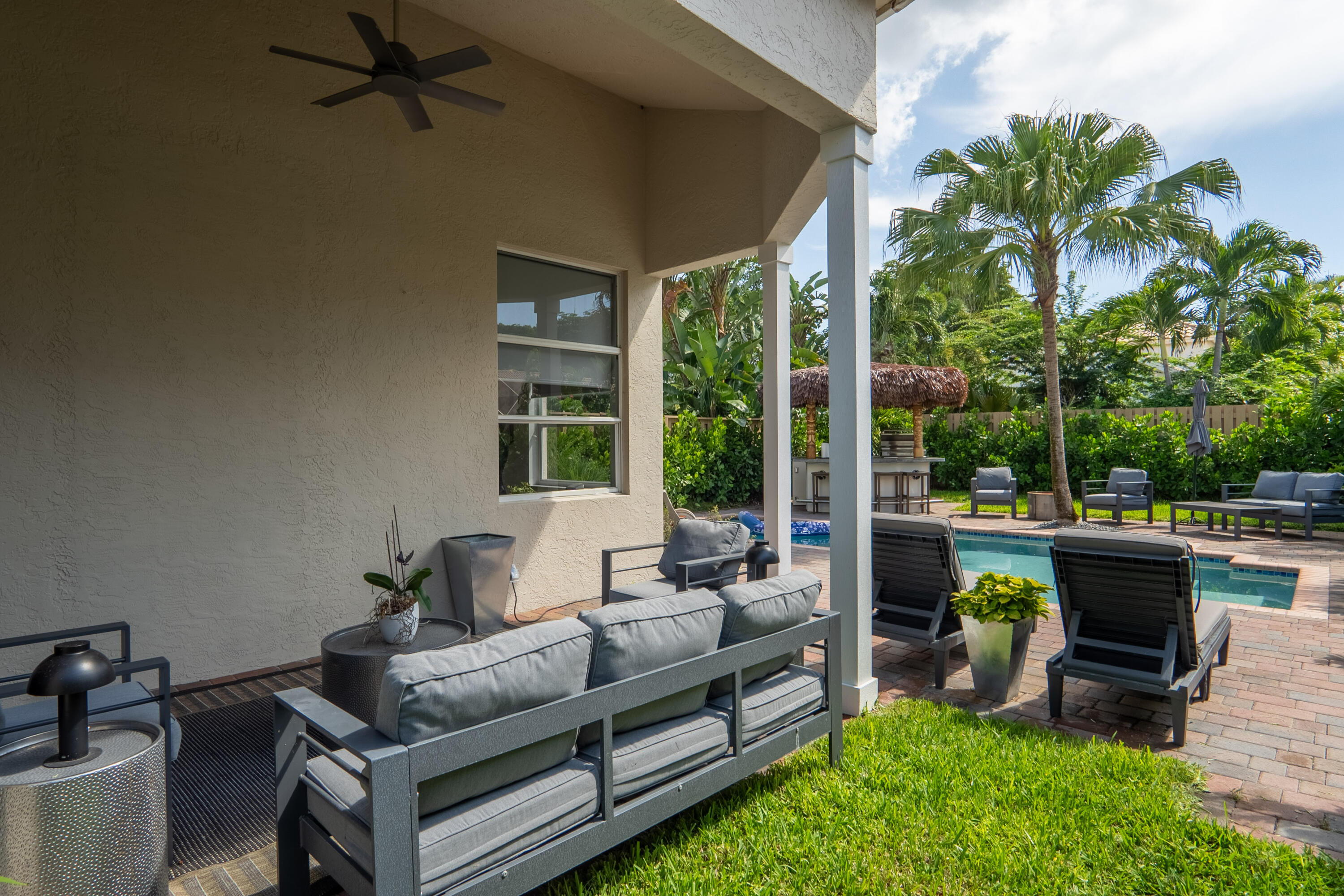 BANYANS OF ARVIDA COUNTRY CLUB - Residential Lease