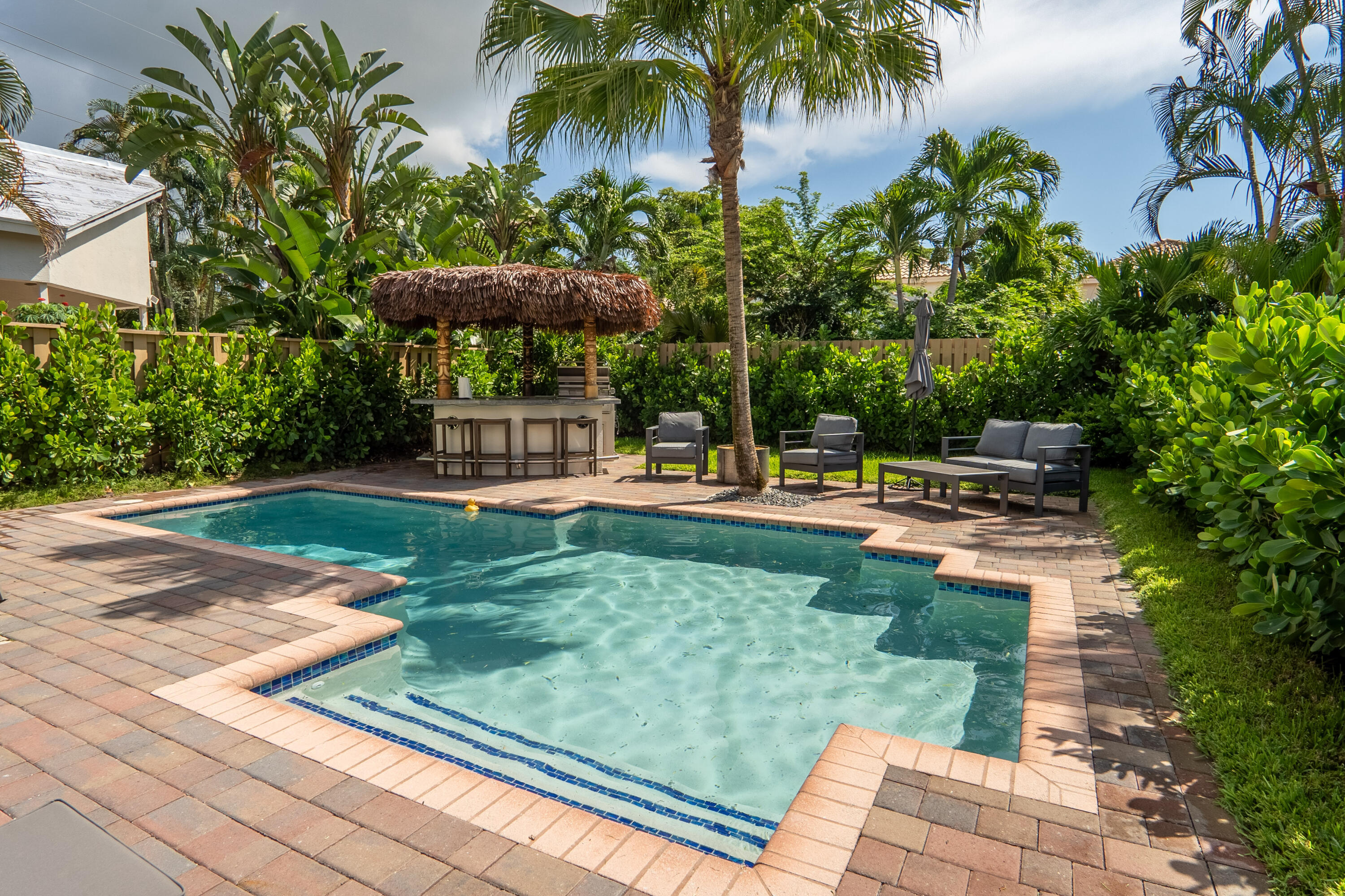 BANYANS OF ARVIDA COUNTRY CLUB - Residential Lease