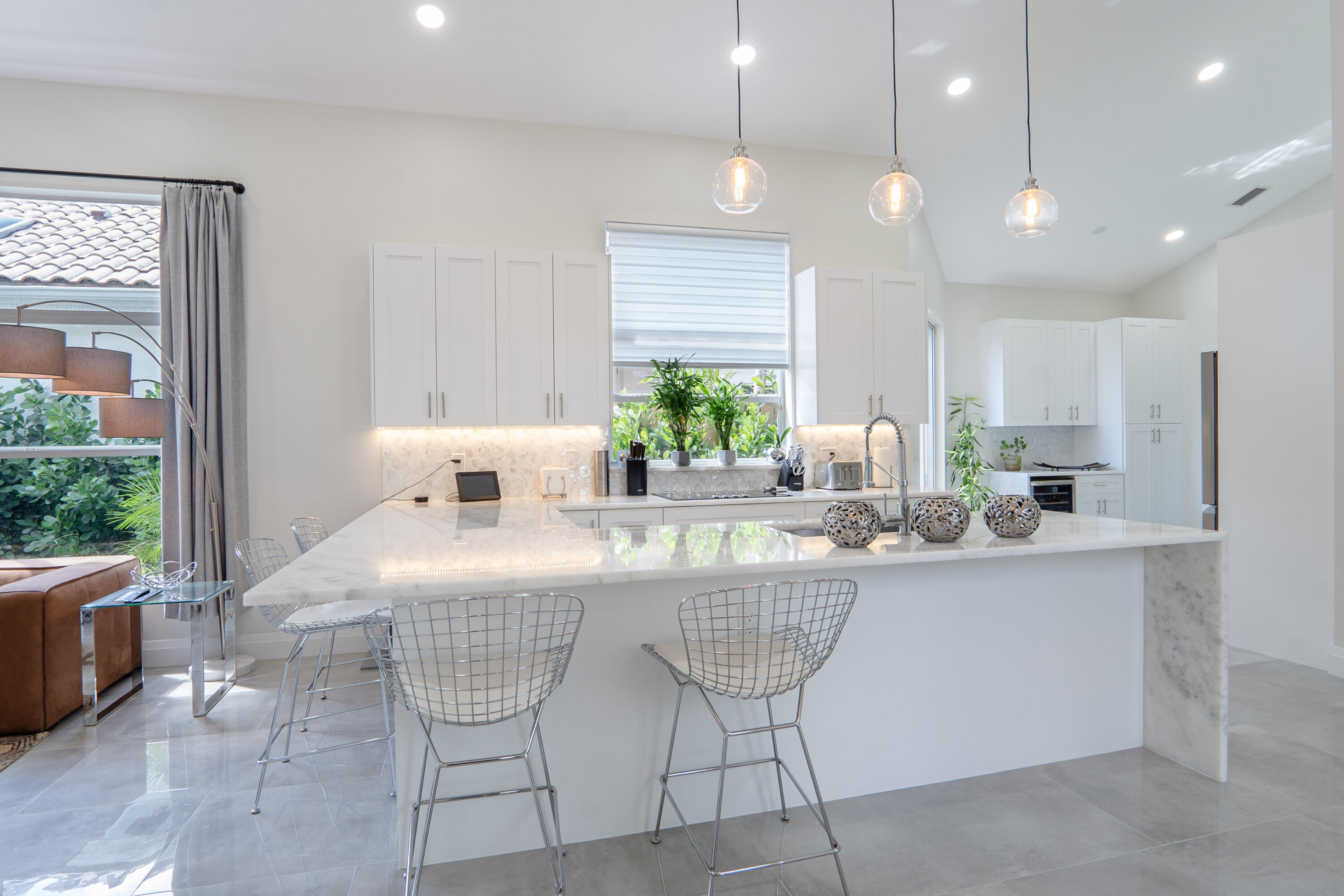 BANYANS OF ARVIDA COUNTRY CLUB - Residential Lease