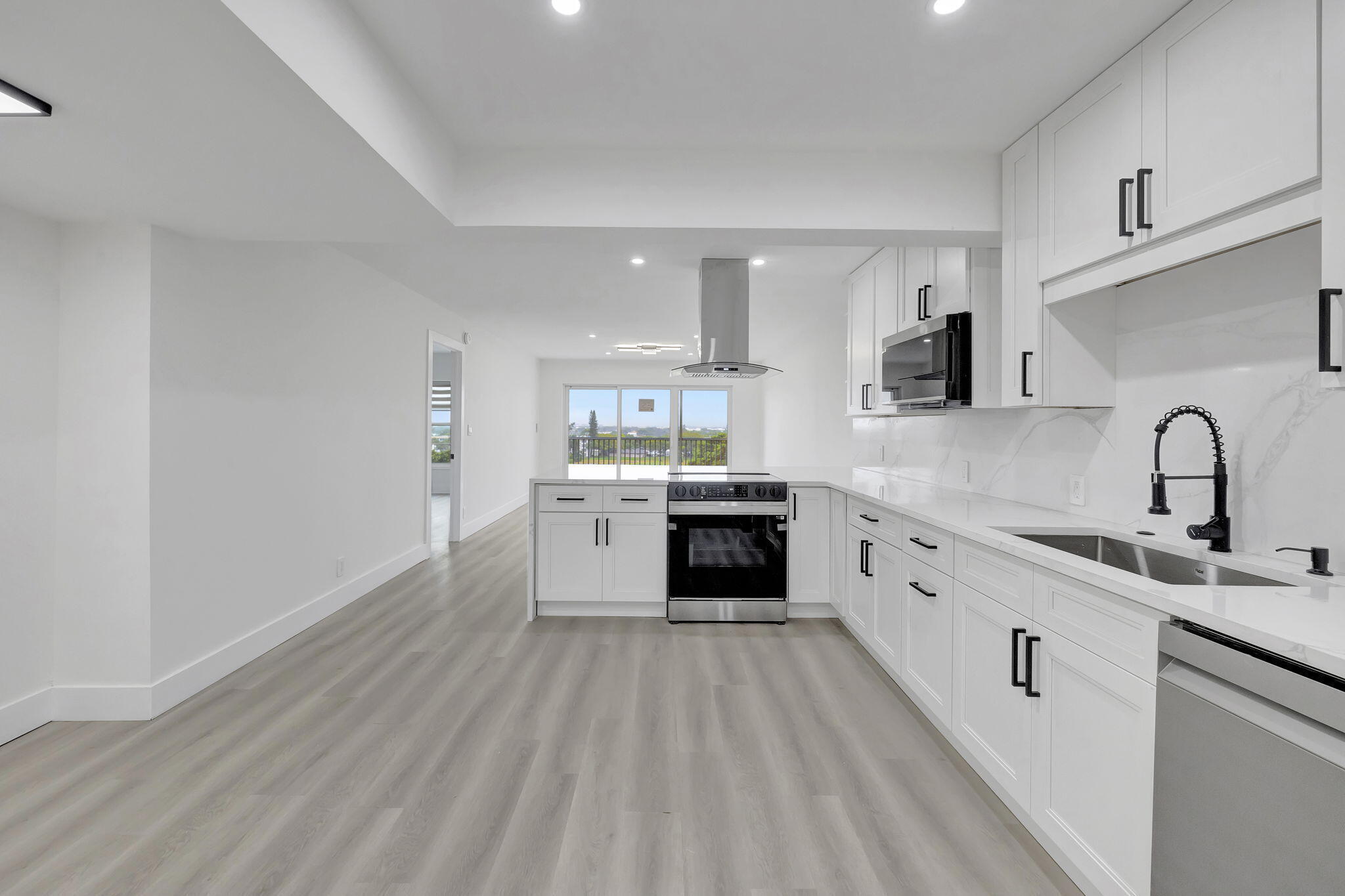3050 N Palm Aire Drive 704