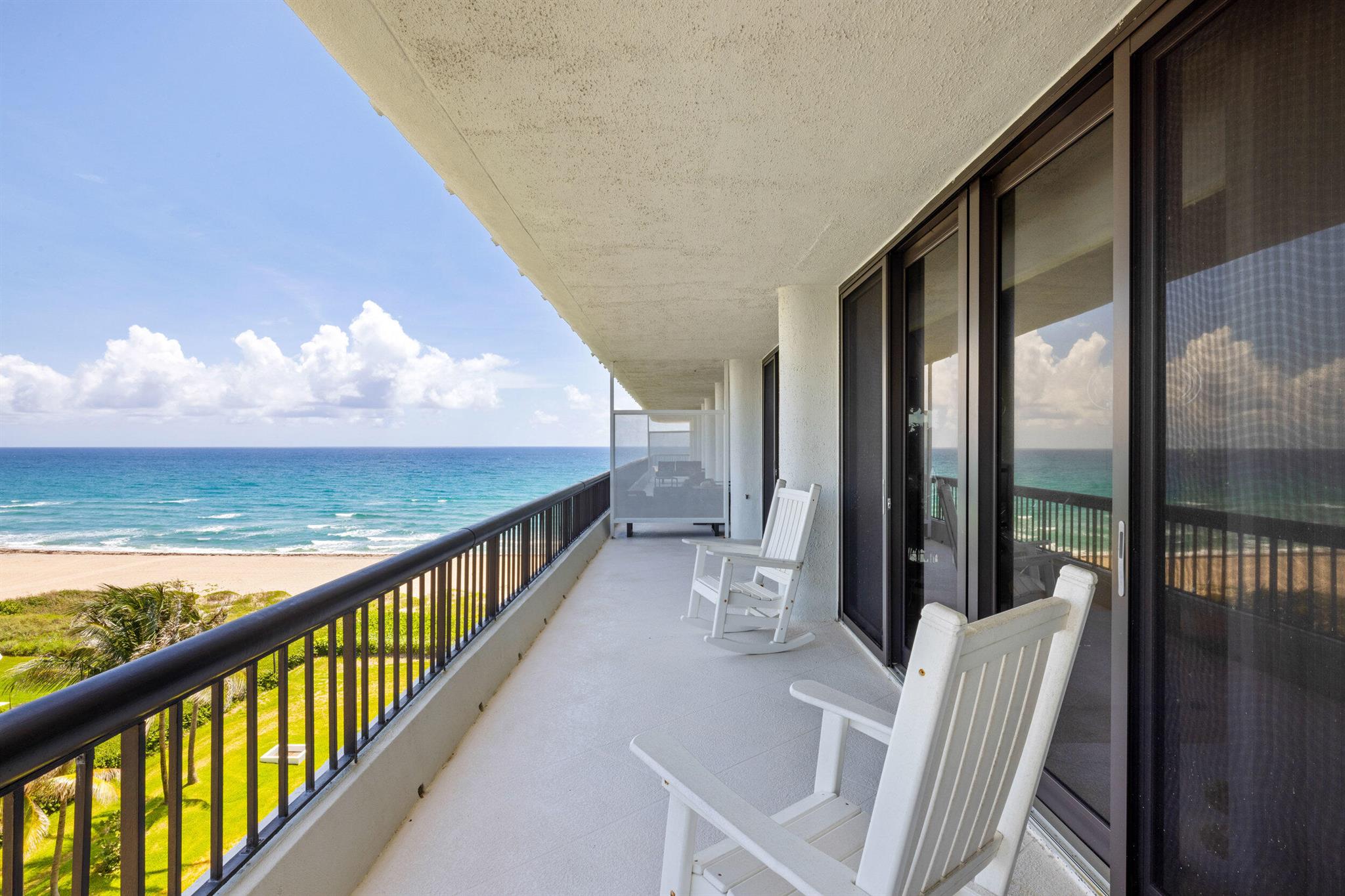 BEACH POINT CONDO - Residential