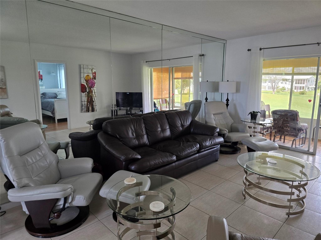 2751 E Golf Boulevard 2028