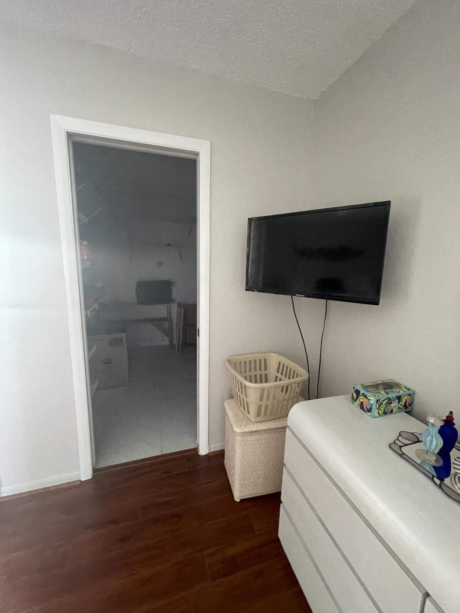 GRANTHAM B CONDO - Residential