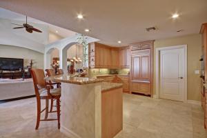 BOCA HARBOUR - Residential