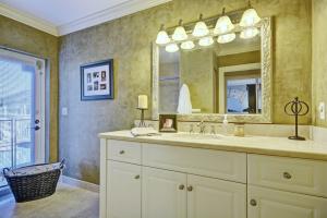 BOCA HARBOUR - Residential