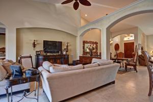 BOCA HARBOUR - Residential