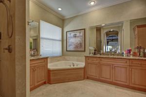 BOCA HARBOUR - Residential