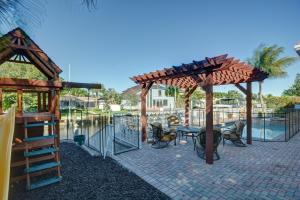 BOCA HARBOUR - Residential