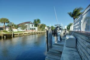 BOCA HARBOUR - Residential