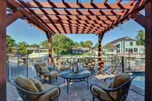 BOCA HARBOUR - Residential