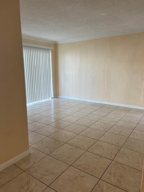 location, location 1 bedroom condo on the 1st floor close to I95 and the beach unit is spacious with tile throughout, central a/c. community offers pool & laundry on site. first, last and security required. clean background. must make 3x the rent . FAST APPROVAL. 650 credit and up.