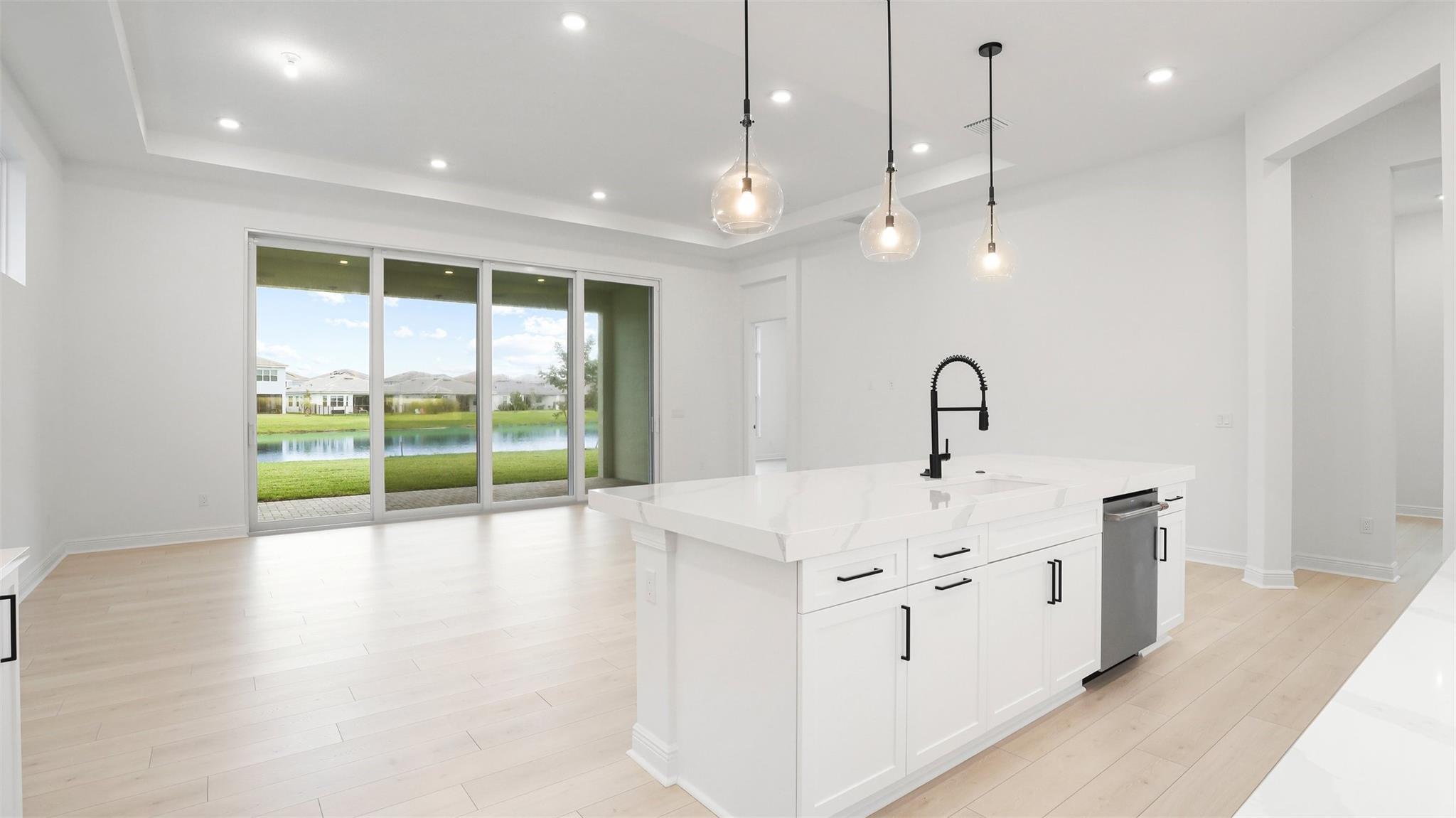 CRESSWIND PALM BEACH - Residential