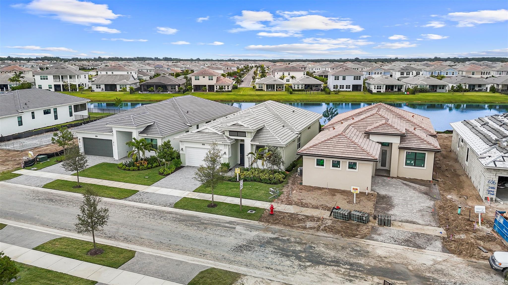 CRESSWIND PALM BEACH - Residential