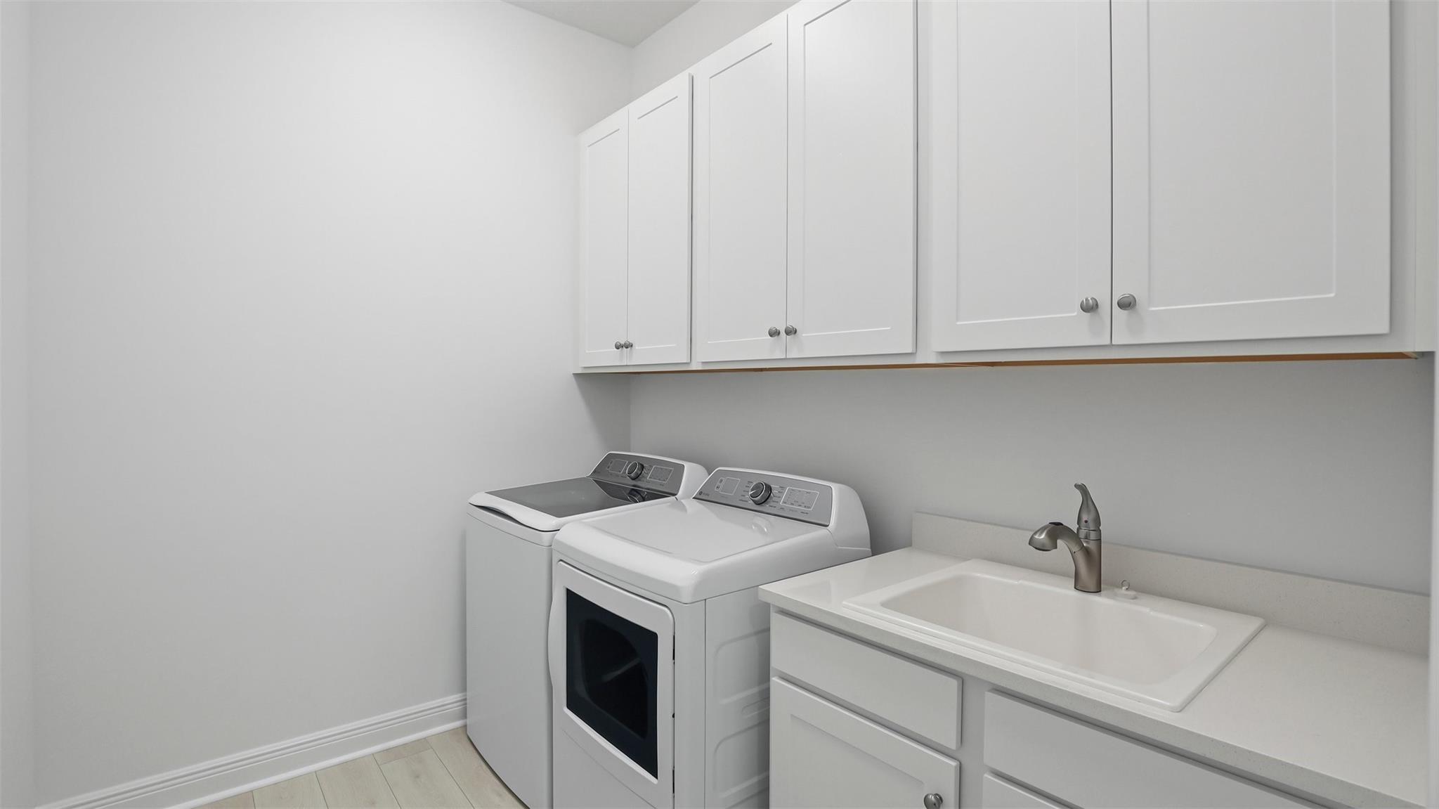 CRESSWIND PALM BEACH - Residential