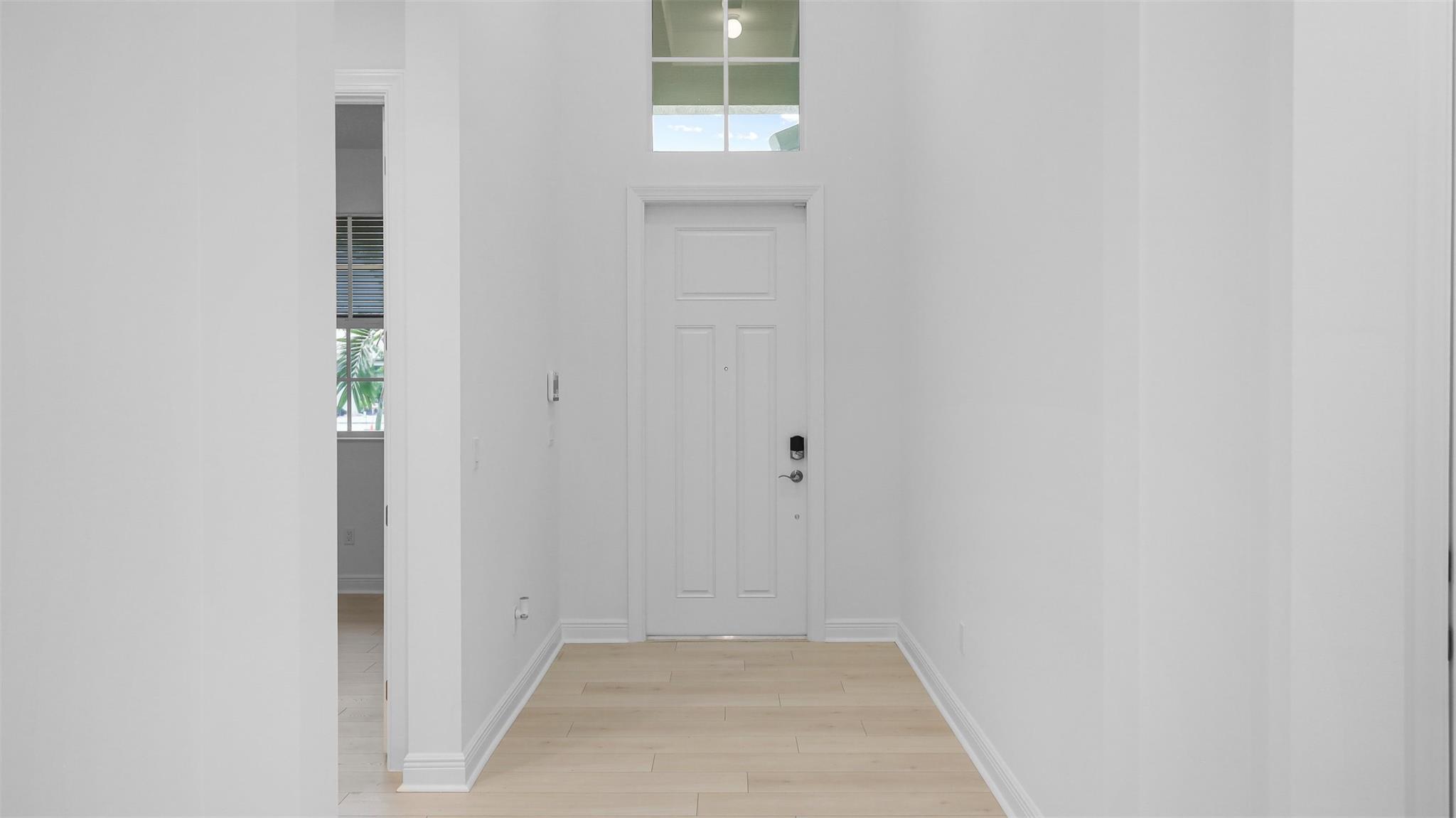 CRESSWIND PALM BEACH - Residential