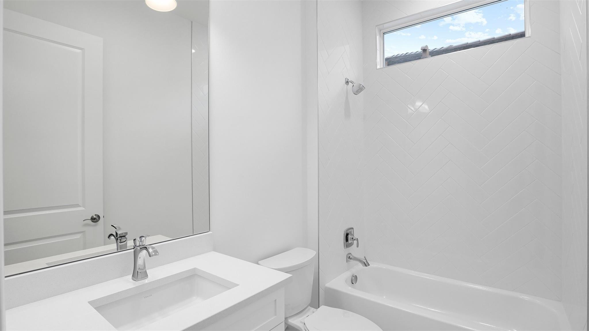 CRESSWIND PALM BEACH - Residential