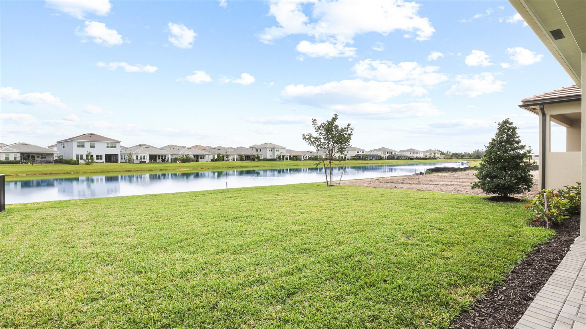 CRESSWIND PALM BEACH - Residential