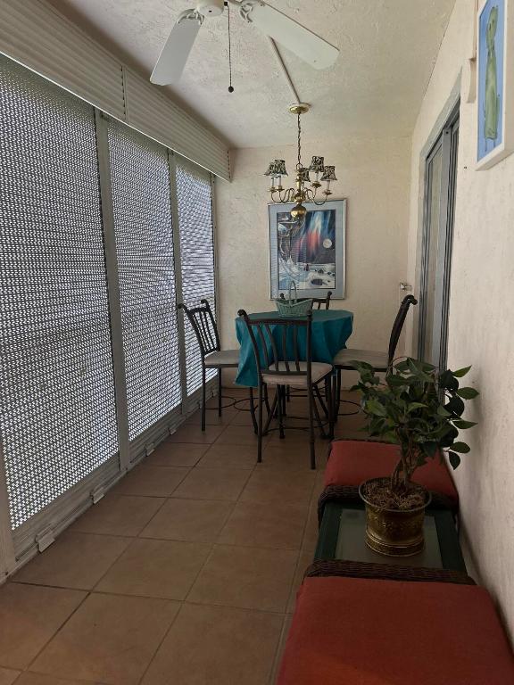 VILLAGE GREEN SUSSEX COND DECL FILED 2-6-80 - Residential