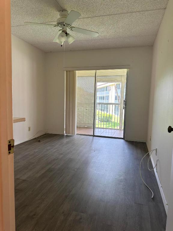 VILLAGE GREEN SUSSEX COND DECL FILED 2-6-80 - Residential