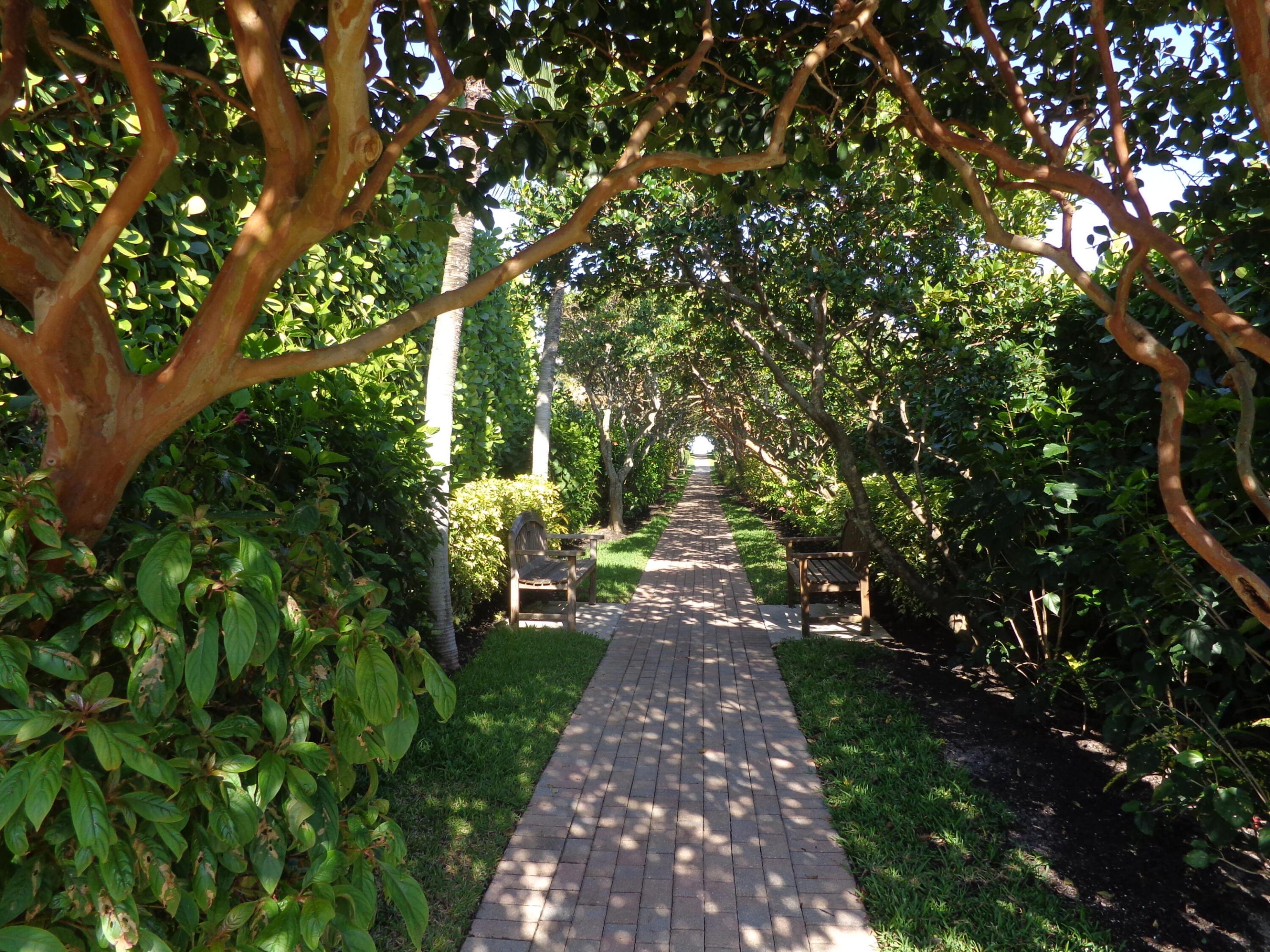 JUPITER INLET BEACH COLONY - Residential