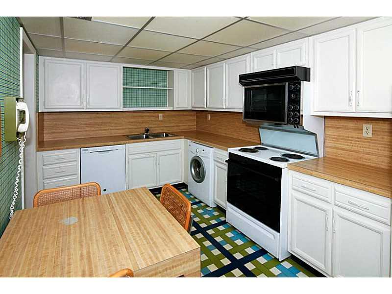 Regency Tower - Residential