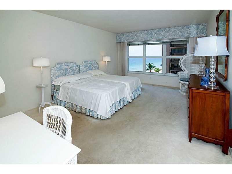 Regency Tower - Residential