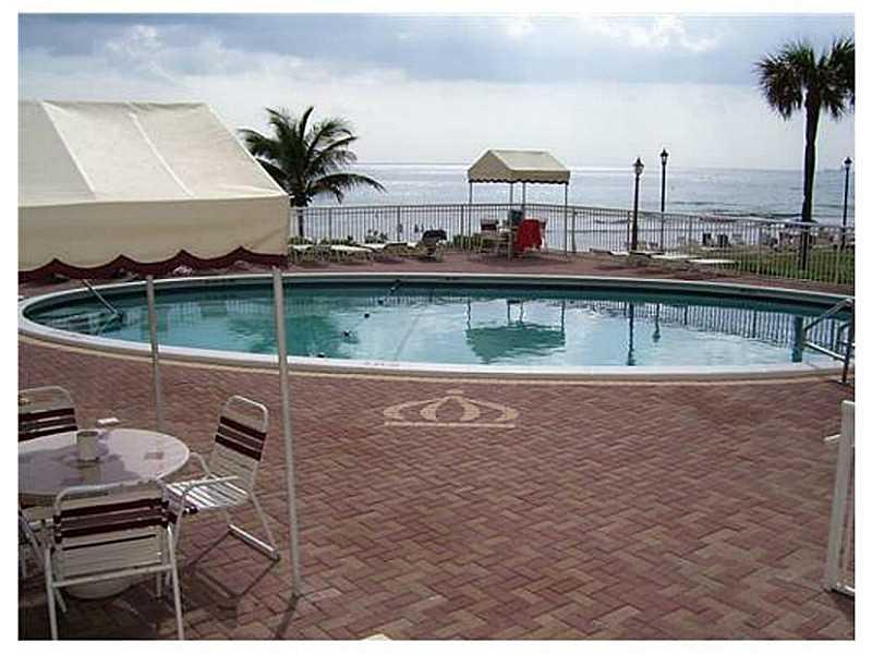 Regency Tower - Residential