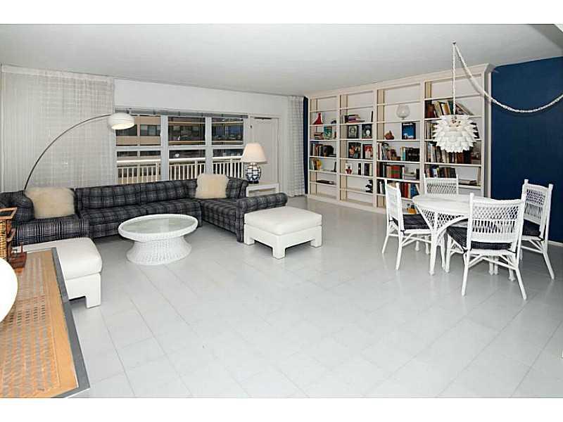 Regency Tower - Residential