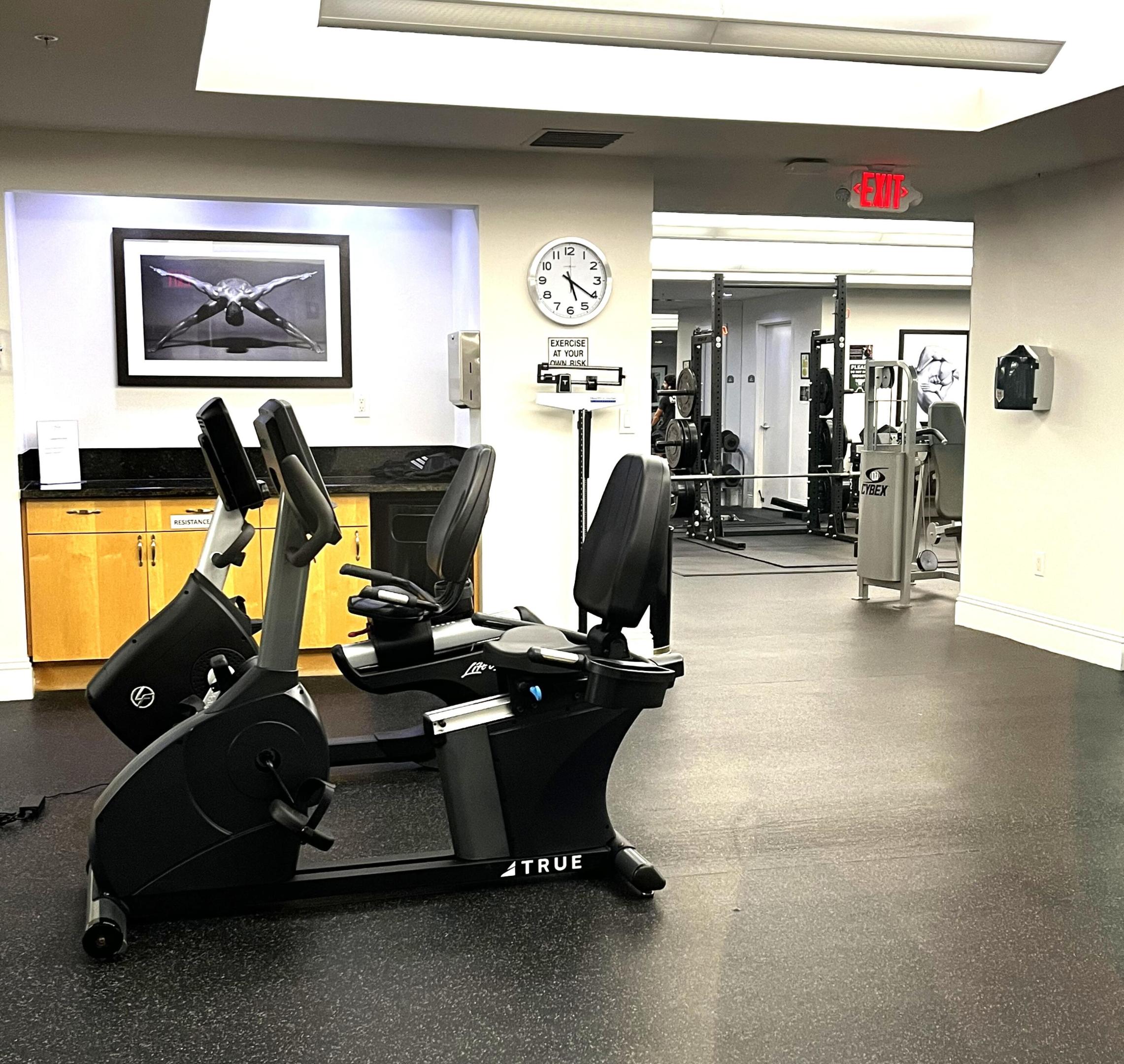 610 CLEMATIS - Residential Lease