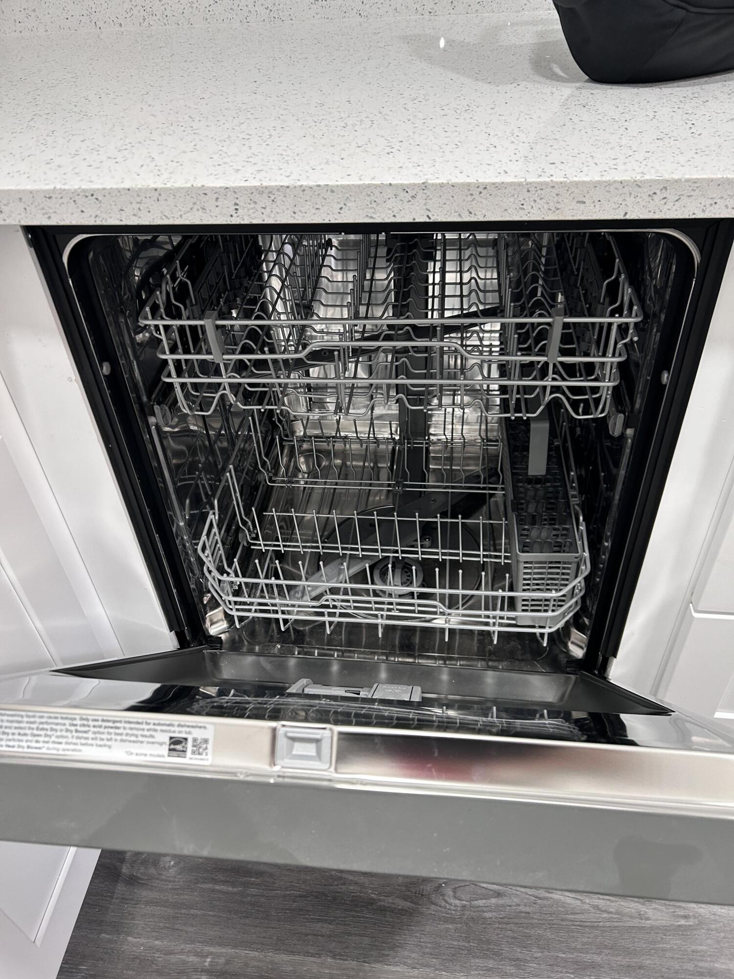 GARDENWAY CONDO - Residential