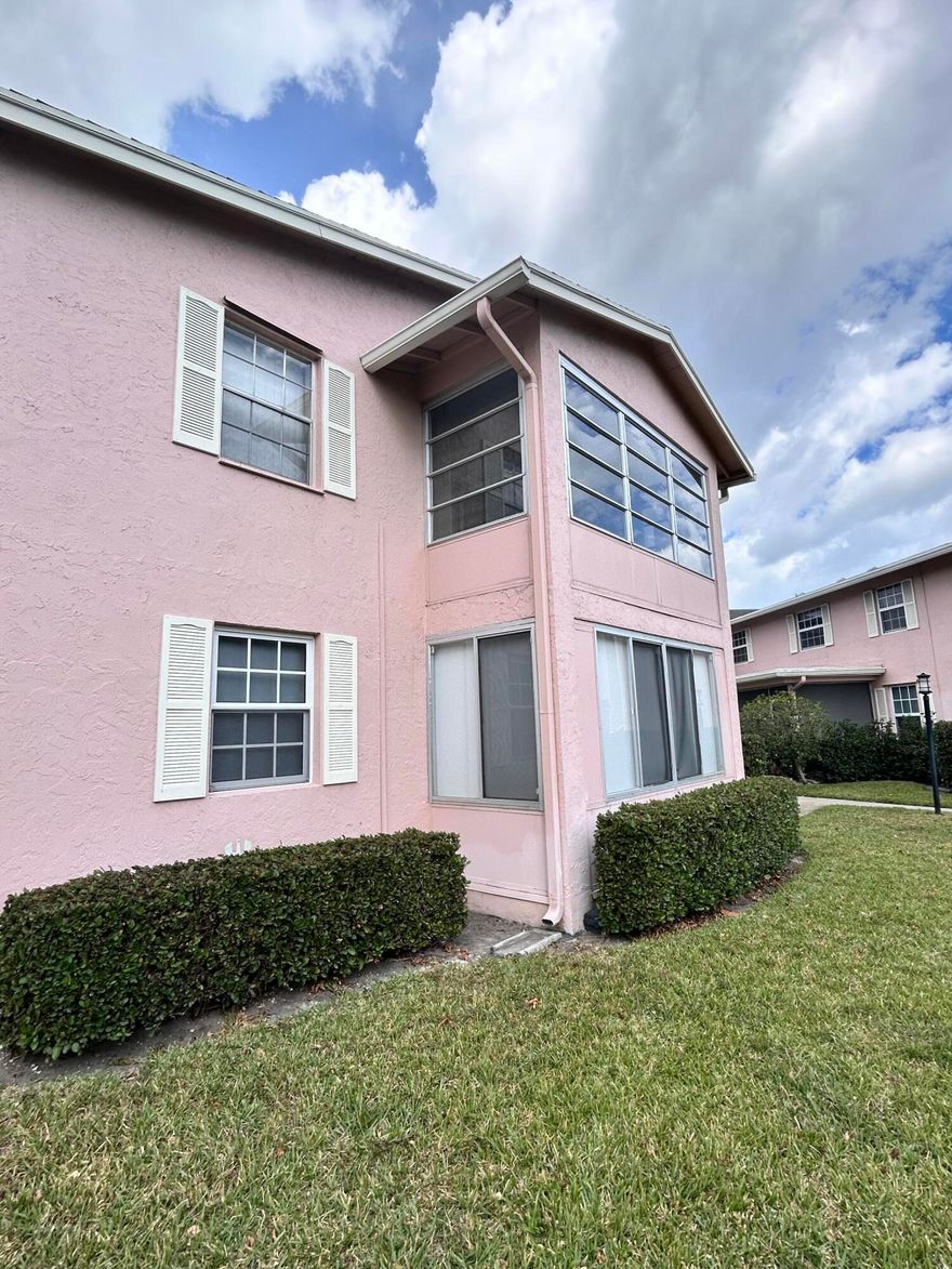 Fully renovated ground floor condo overlooking the pool in a park light setting with picnic areas, barbecue spaces, and green lawns. Prime location, just minutes to beaches, restaurants, golf and shopping including Trader Joe's, Whole Foods market Publix and the Gardens mall. Low rise building with only one unit above, features include new electrical panel, stainless steel appliances, recessed lighting, shaker cabinets, quartz countertops, custom tile shower, new water heater, new AC and ADT alarm heated community pool ideal location.