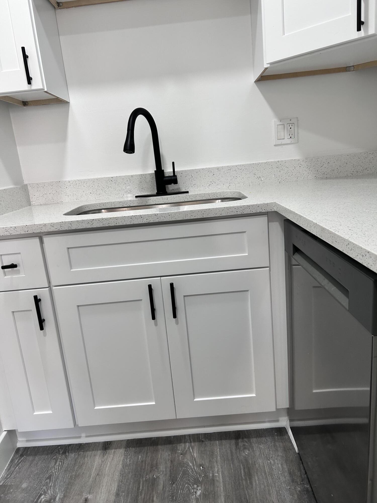 GARDENWAY CONDO - Residential