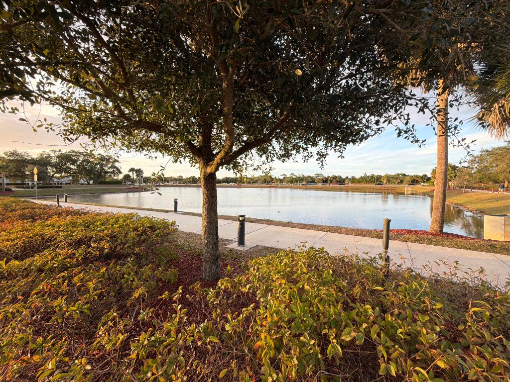 PORT ST LUCIE SECTION 3 - Residential