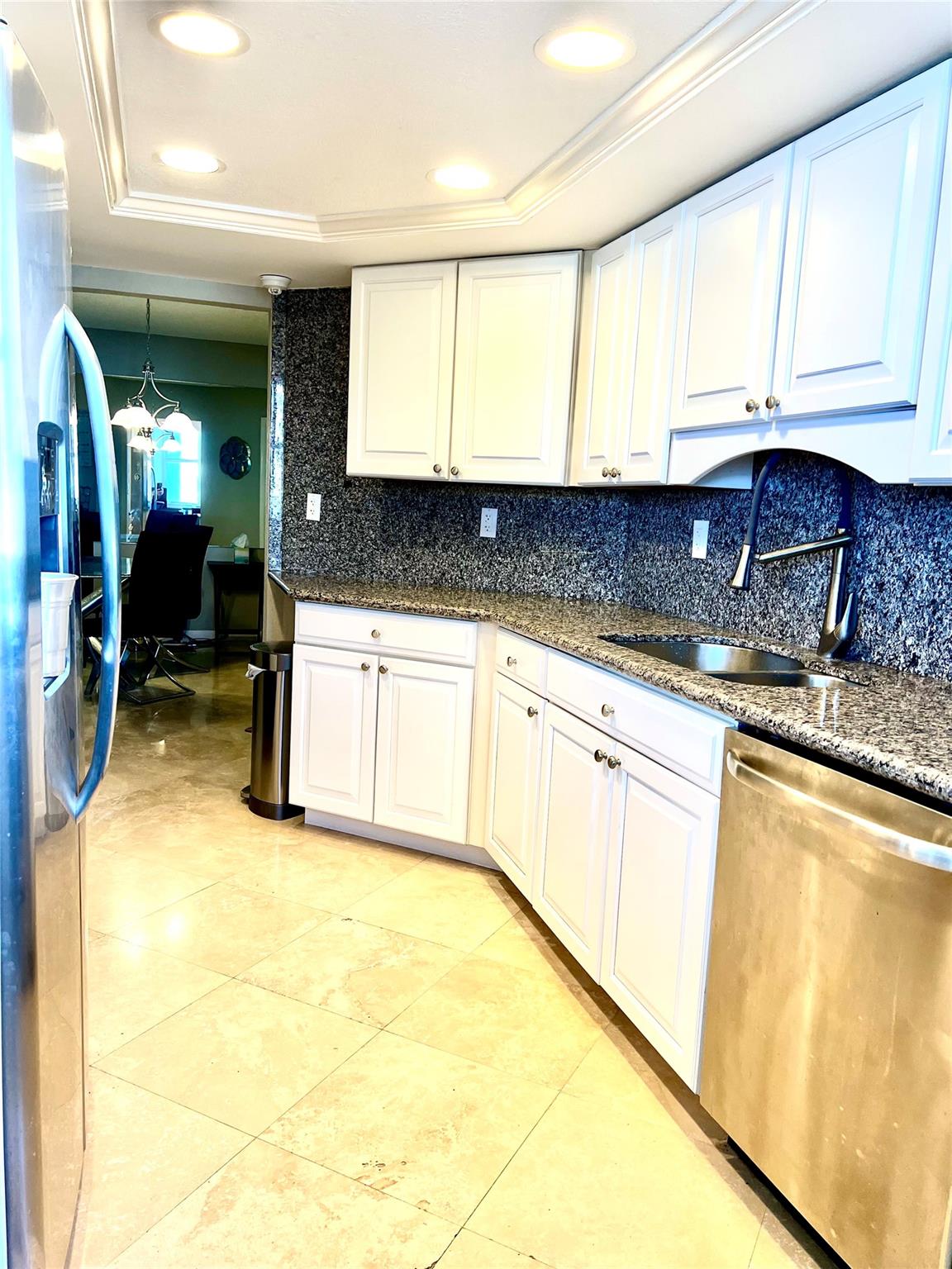 The Claridge Condo - Residential Lease