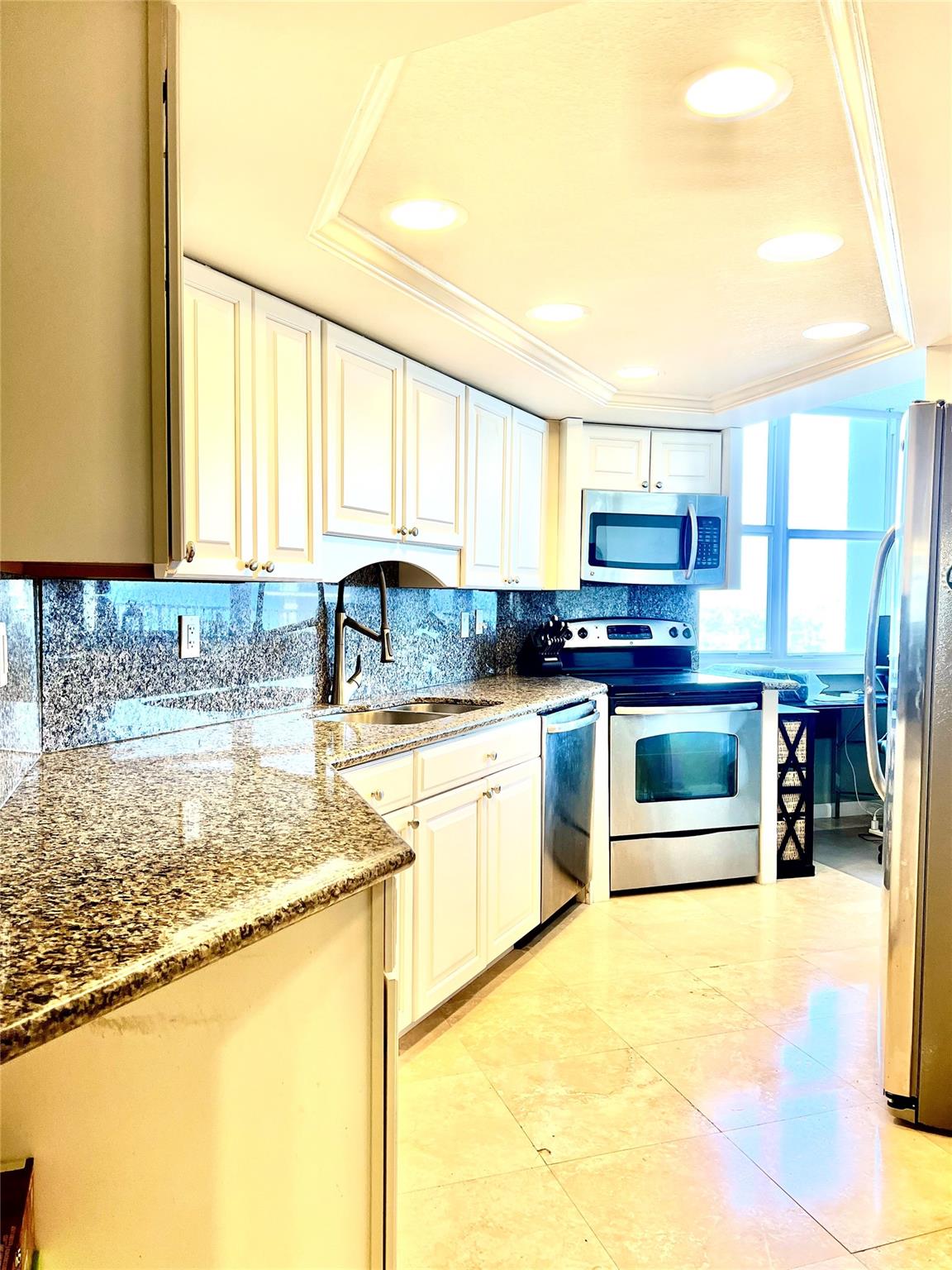 The Claridge Condo - Residential Lease