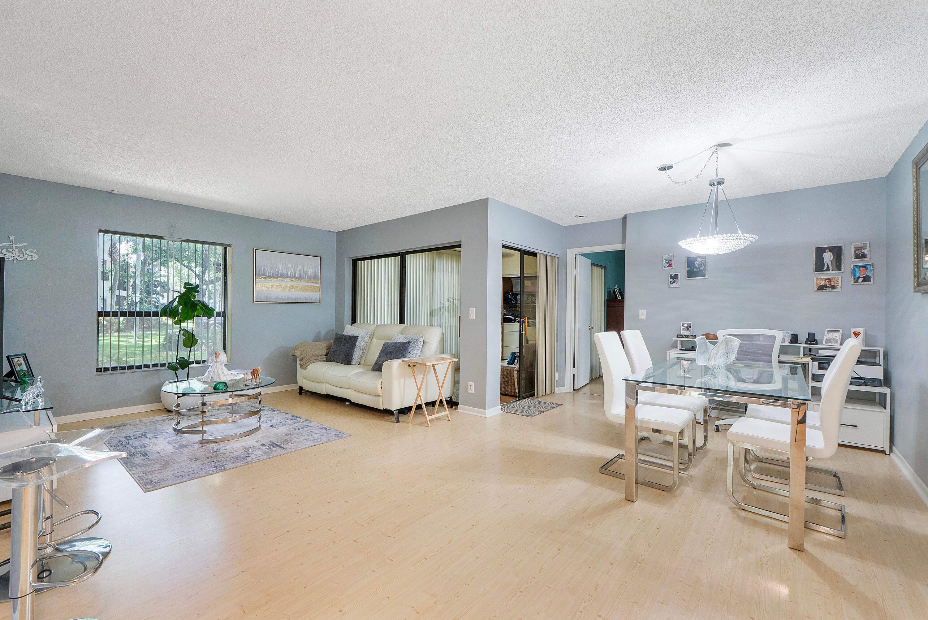 3407 NW 47th Avenue 3184