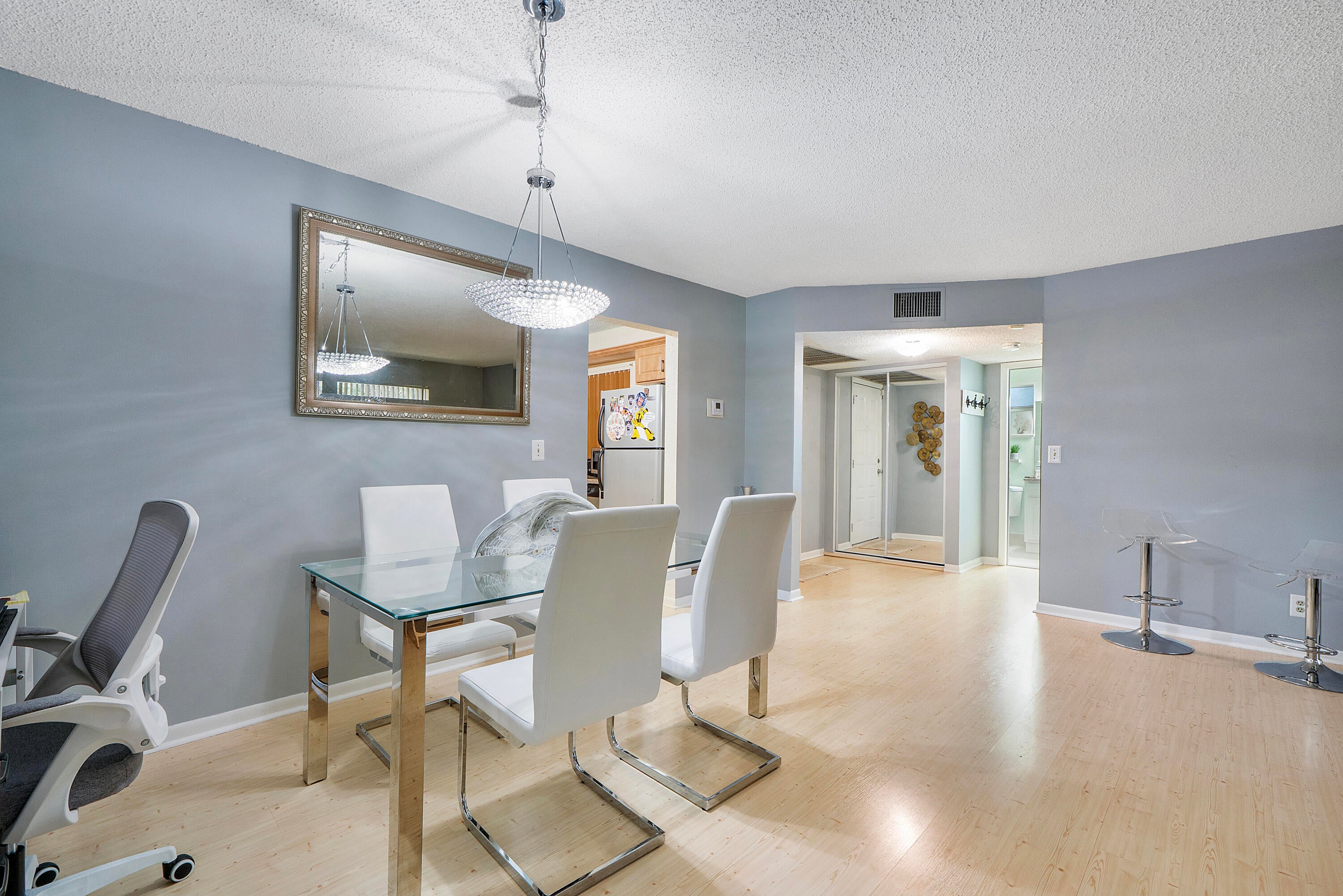 3407 NW 47th Avenue 3184