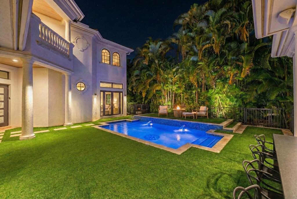 Mizner Country Club - Residential