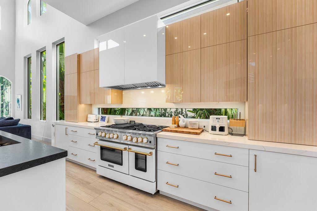 Mizner Country Club - Residential