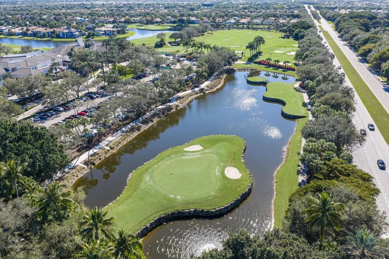 Mizner Country Club - Residential